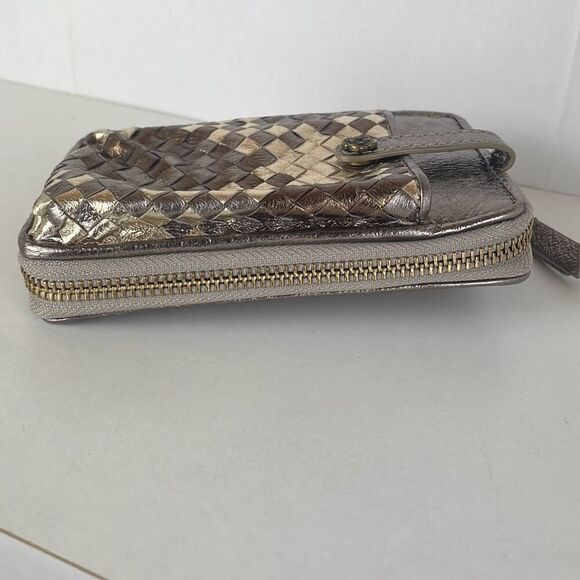 Metallic Woven Leather Zip Around Credit Card Wallet - Picture 4 of 9